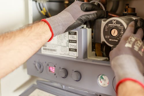 instalatér poradí i opraví